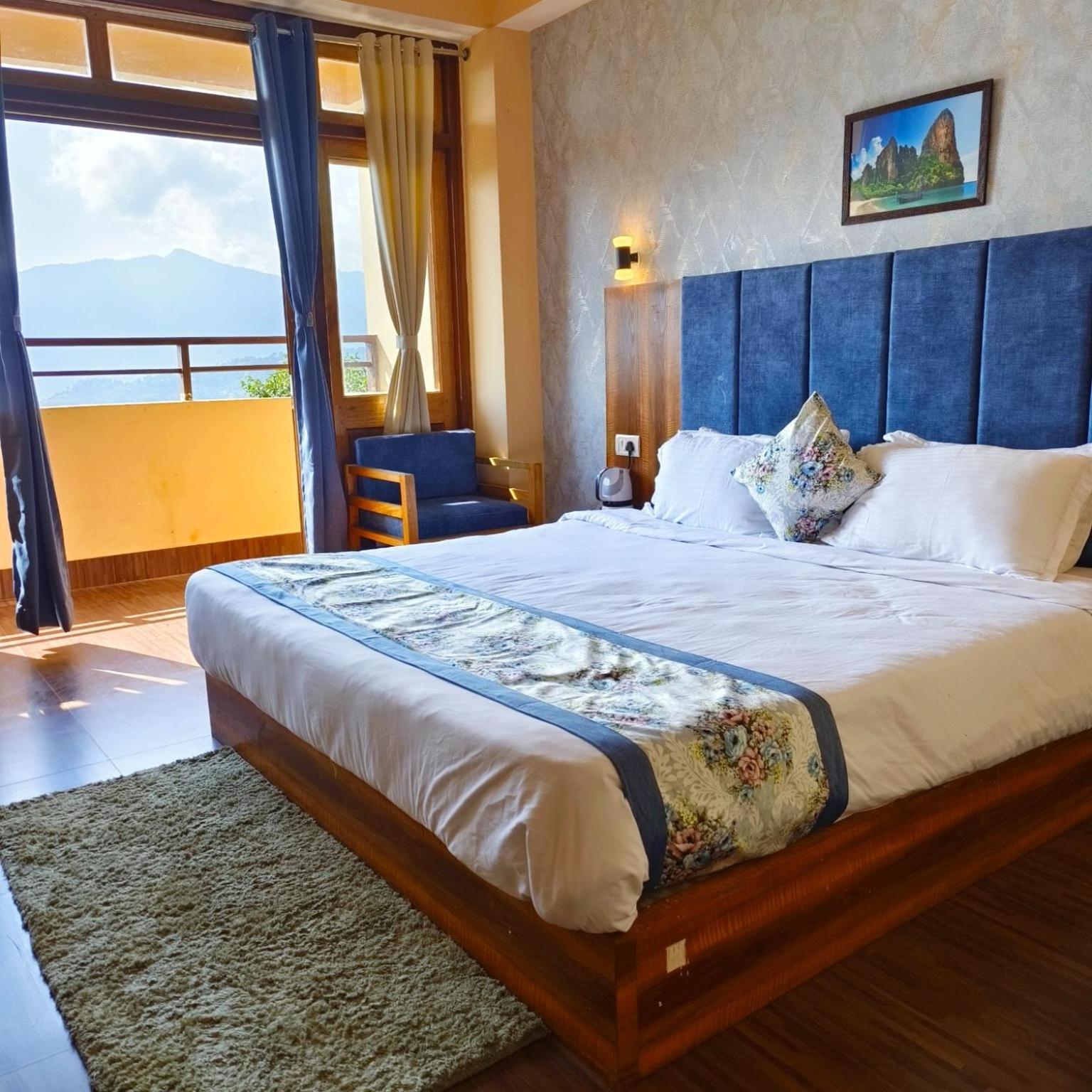 Aurora Gangtok Hotel Екстериор снимка