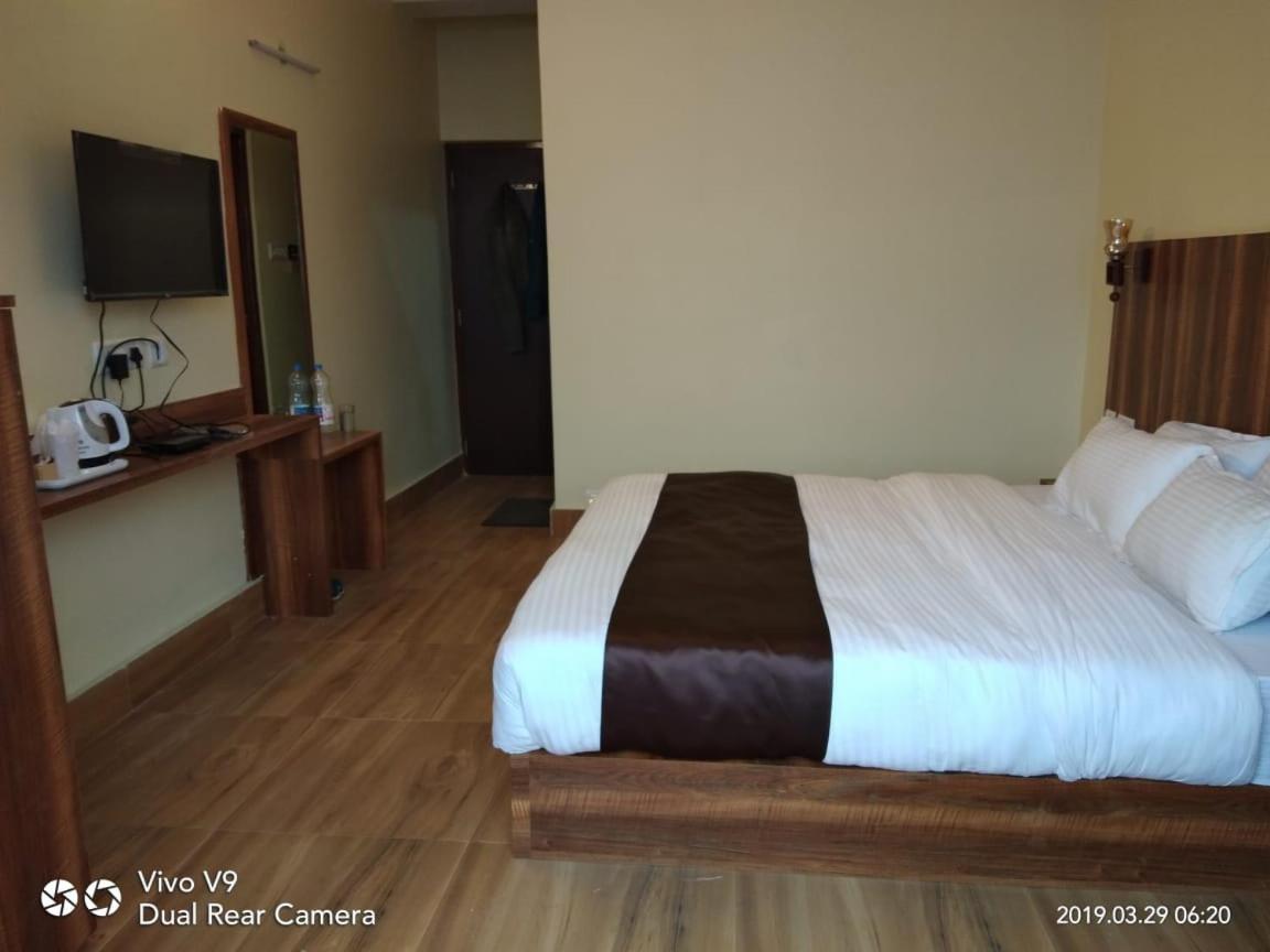 Aurora Gangtok Hotel Екстериор снимка