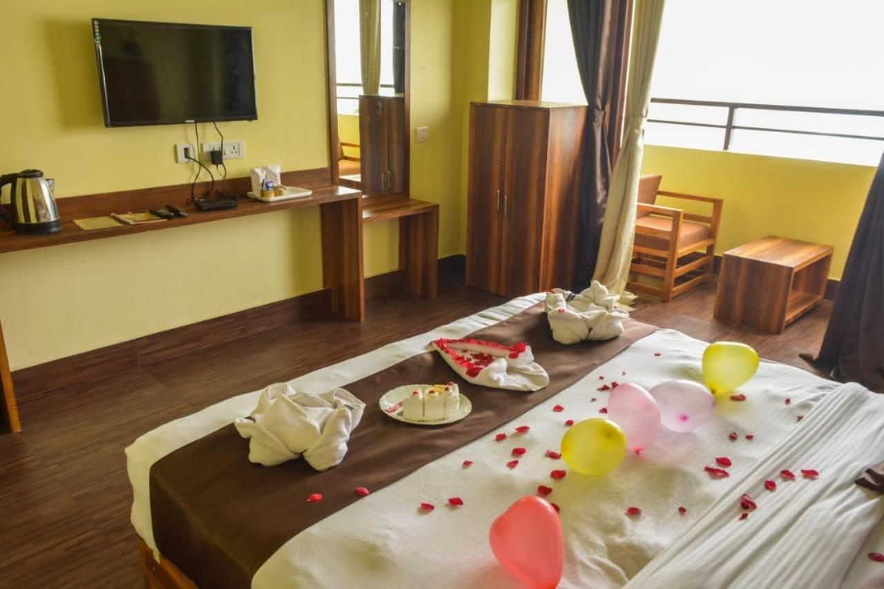Aurora Gangtok Hotel Екстериор снимка